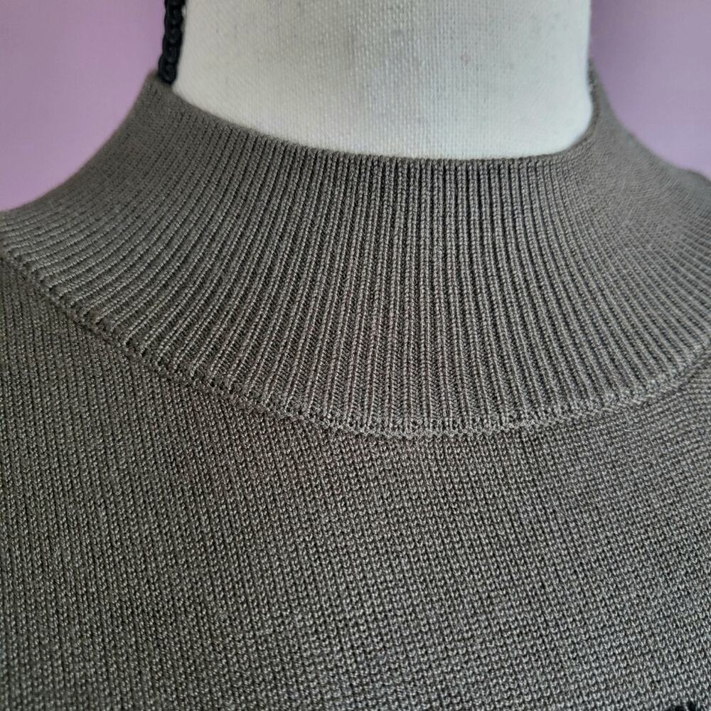 NWT DKNY Jeans Olive Green Short Sleeve Mock Neck Rhinestone Logo Knit Top - Picture 6 of 12
